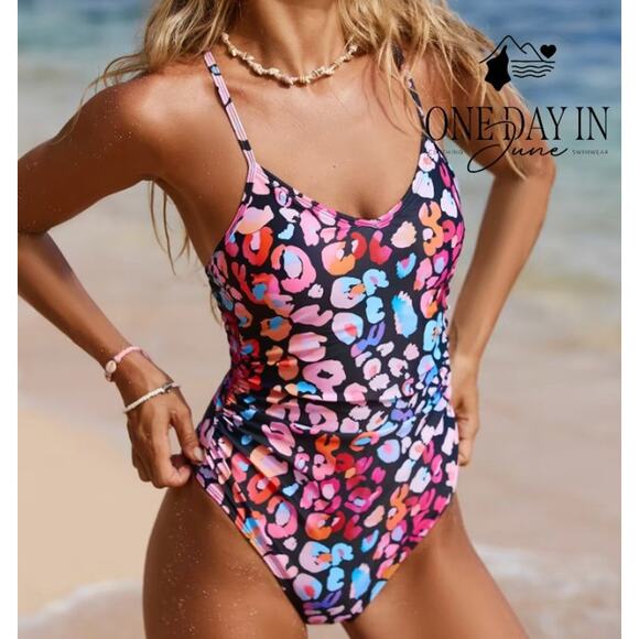 Cupshe Ring Back Tummy Control One Piece Swimsuit Size M - Picture 1 of 7